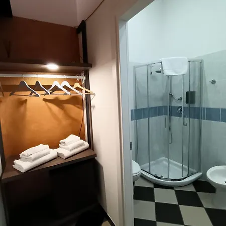 Konukevi Mani Cagliari